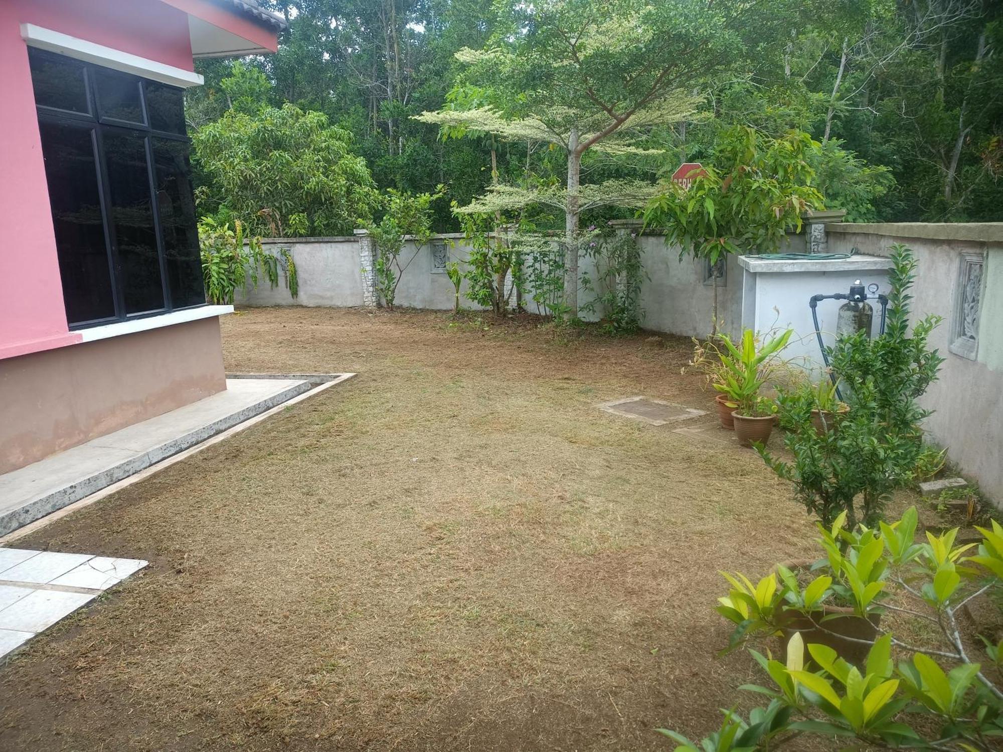 Apartment Av
